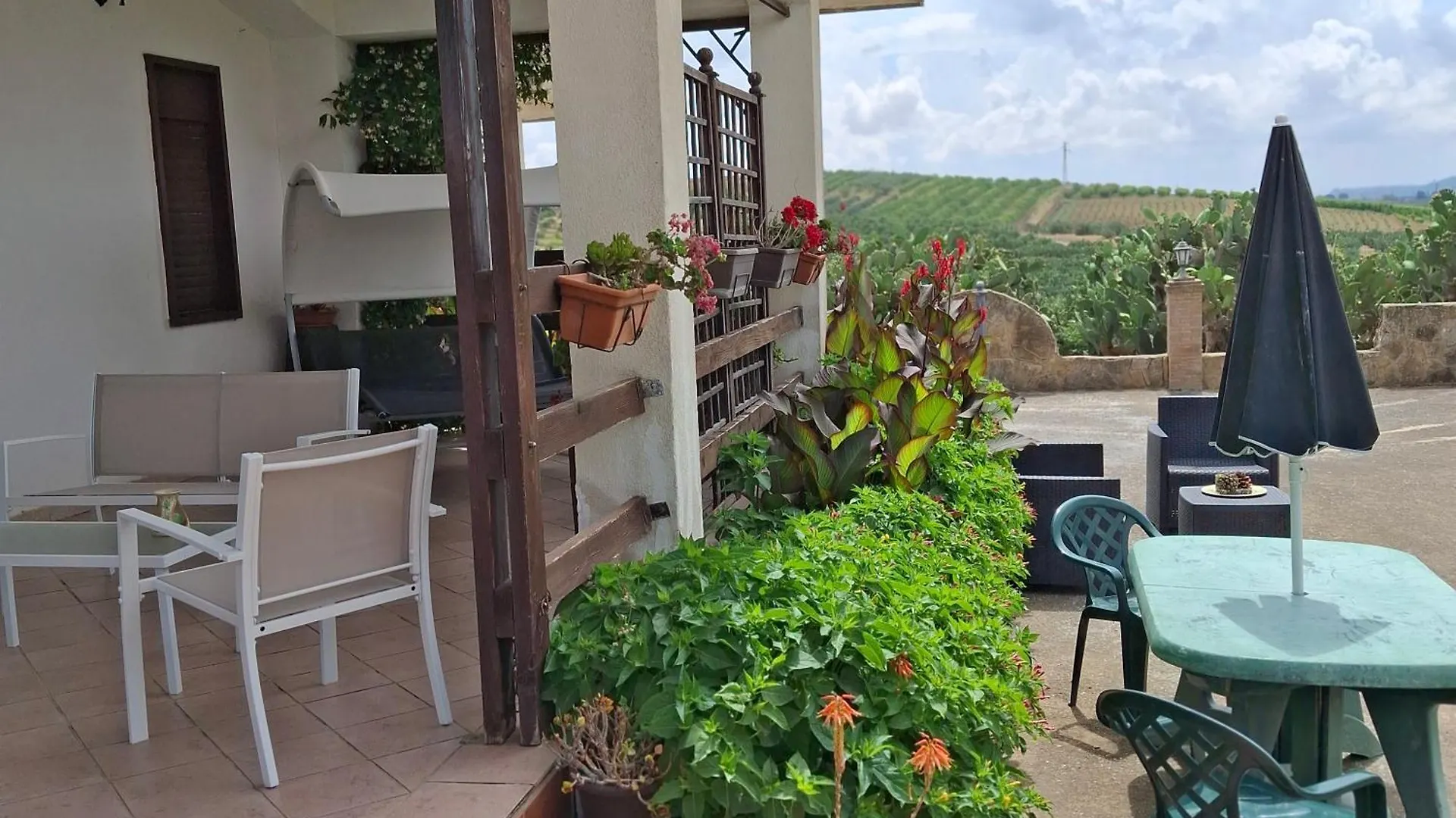 Villetta Immersa Nel Verde Piazza Armerina Italie